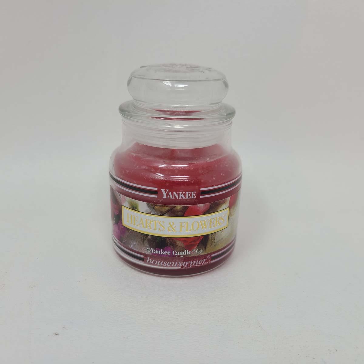 At Auction: 7 Yankee Candles- 1 used