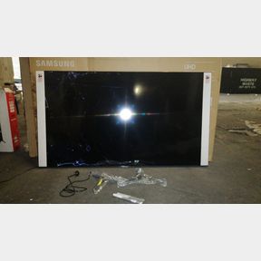 Samsung 70" AU7000 UHD Crystal Processor 4K Smart TV-SCREEN CRACKED, NO HDMI, NO REMOTE, NO SCREWS & NO USER MANUAL-51484/38