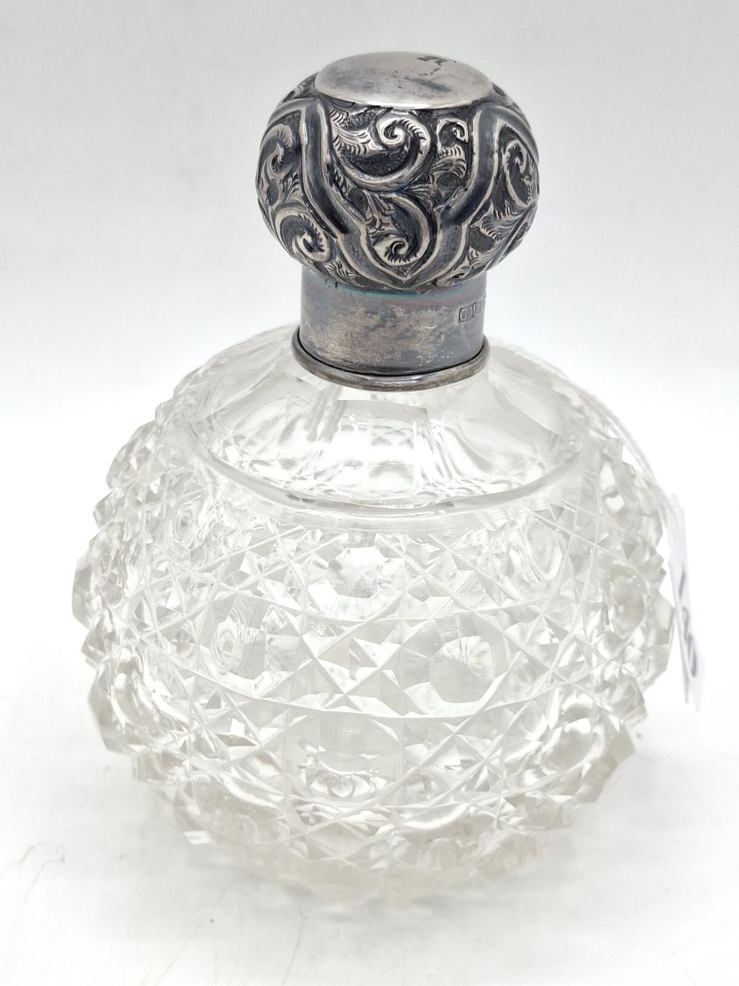 140 · CRYSTAL AND STERLING SILVER PERFUME BOTTLE