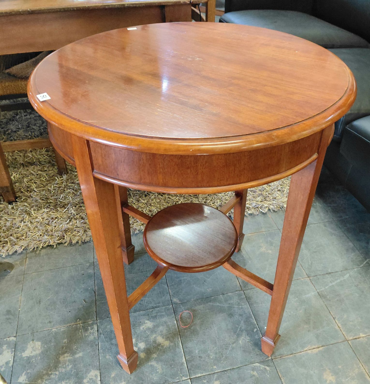 51 · EDWARDIAN STYLE ROUND LAMP TABLE