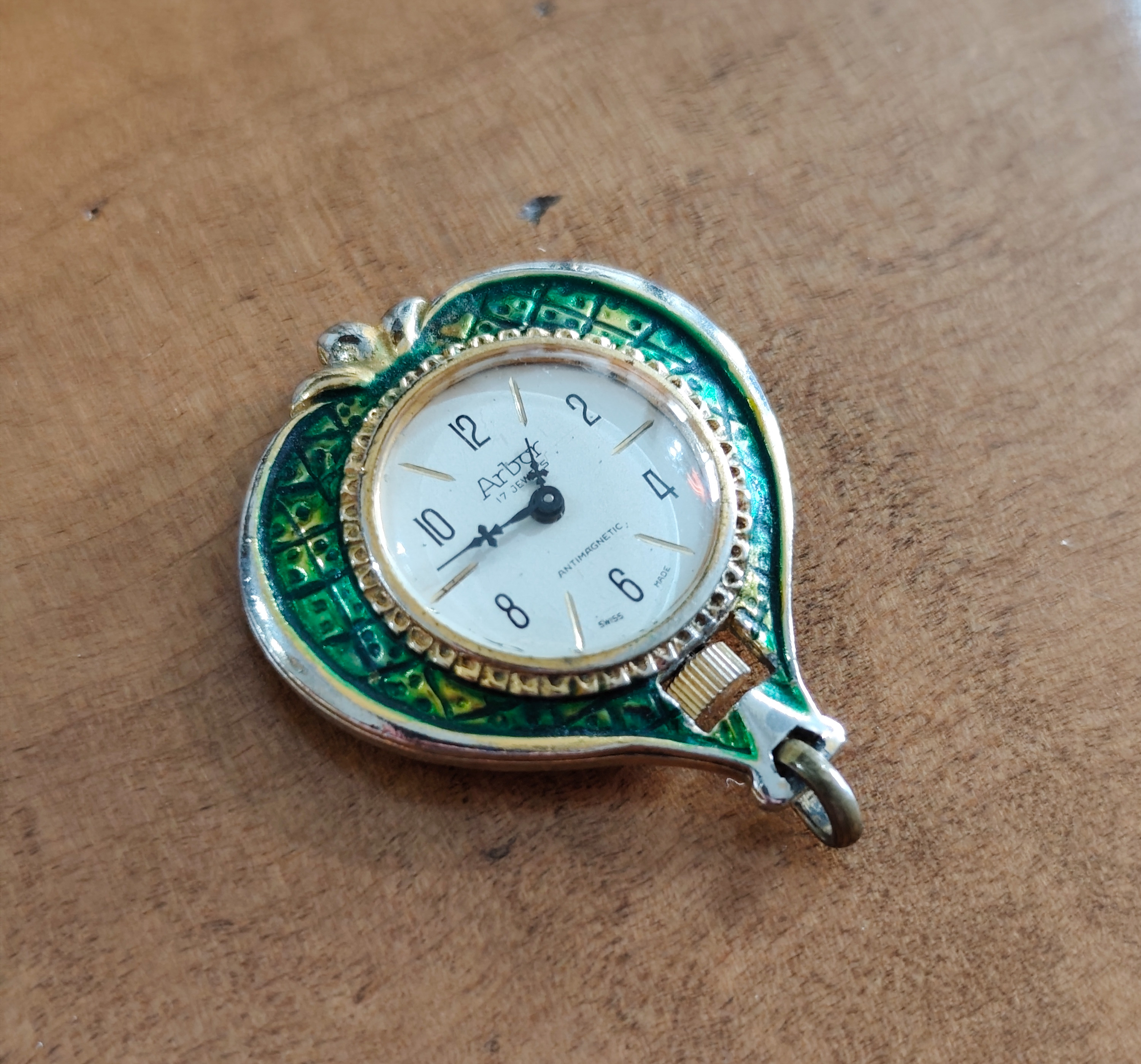 Vintage Arbor Analogue Pendant Watch — sold at auction in New Zealand for $20