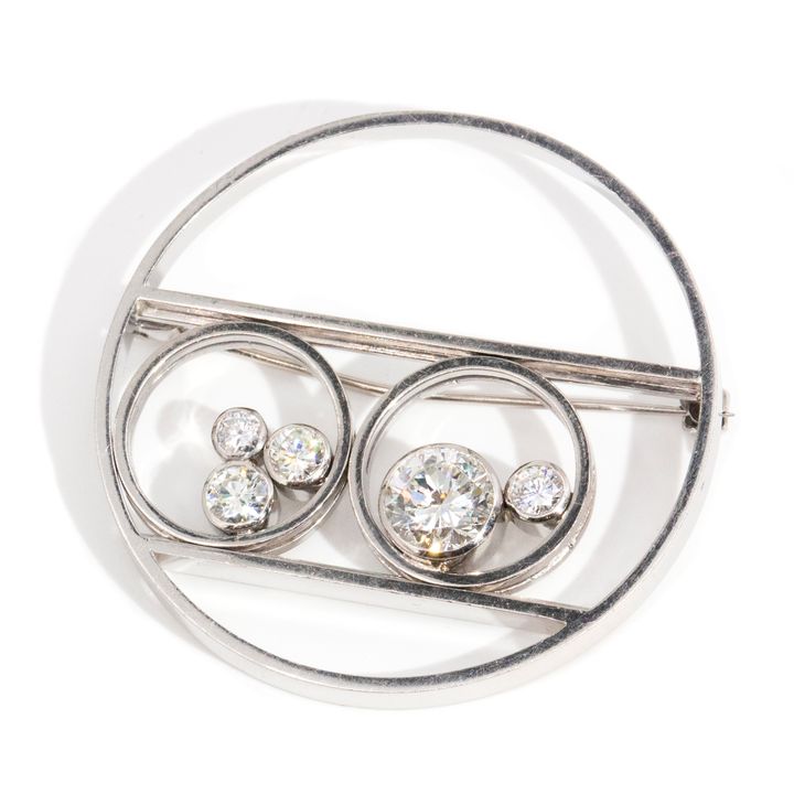 2.19 Carat Diamond 18ct Gold Brooch