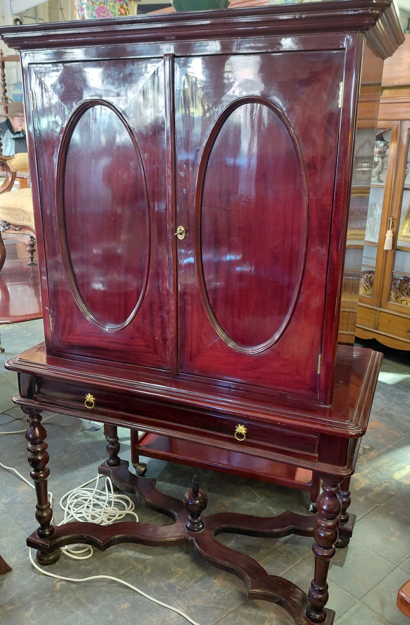 68 · POLISHED MAHOGANY DRINKS CABINET