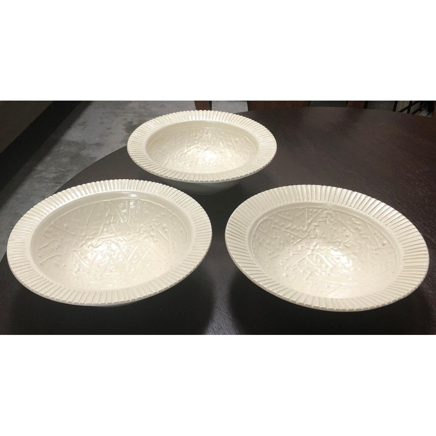 Warren Randall - Three white ceramic bowls