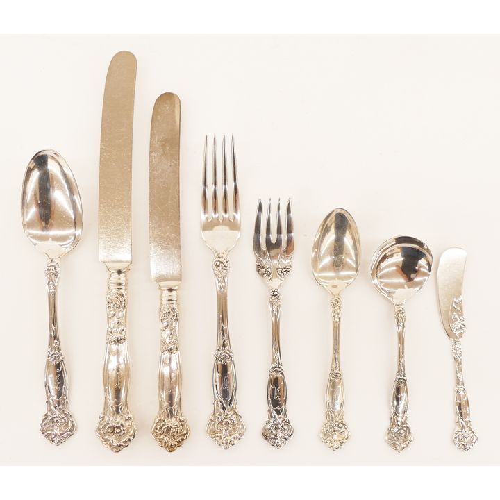 69pc Wallace ''Carnation'' Art Nouveau Sterling Flatware