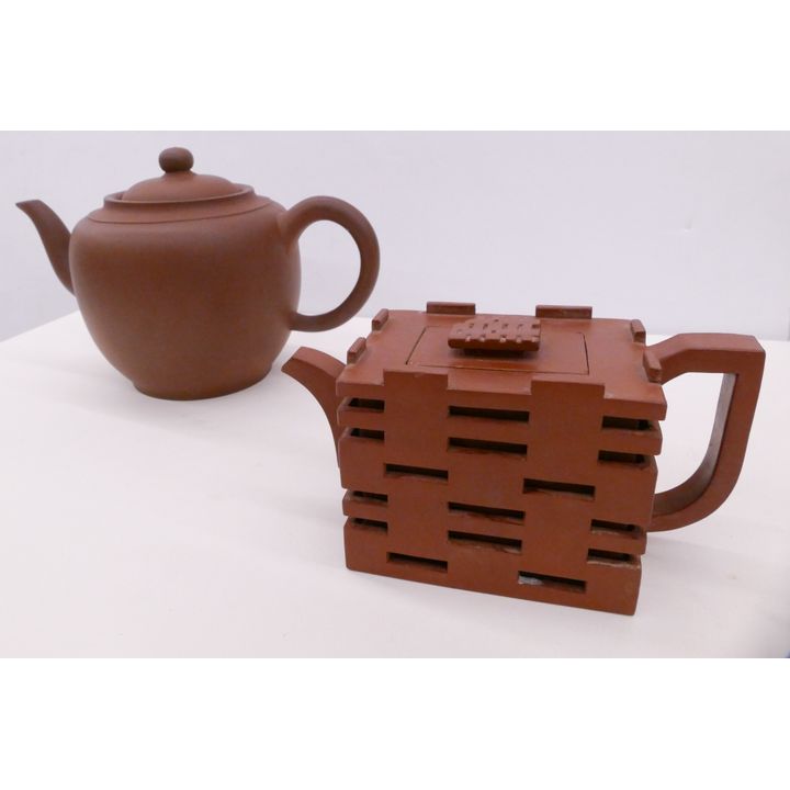 2pc Chinese Yixing Teapots- 3'' to 6''