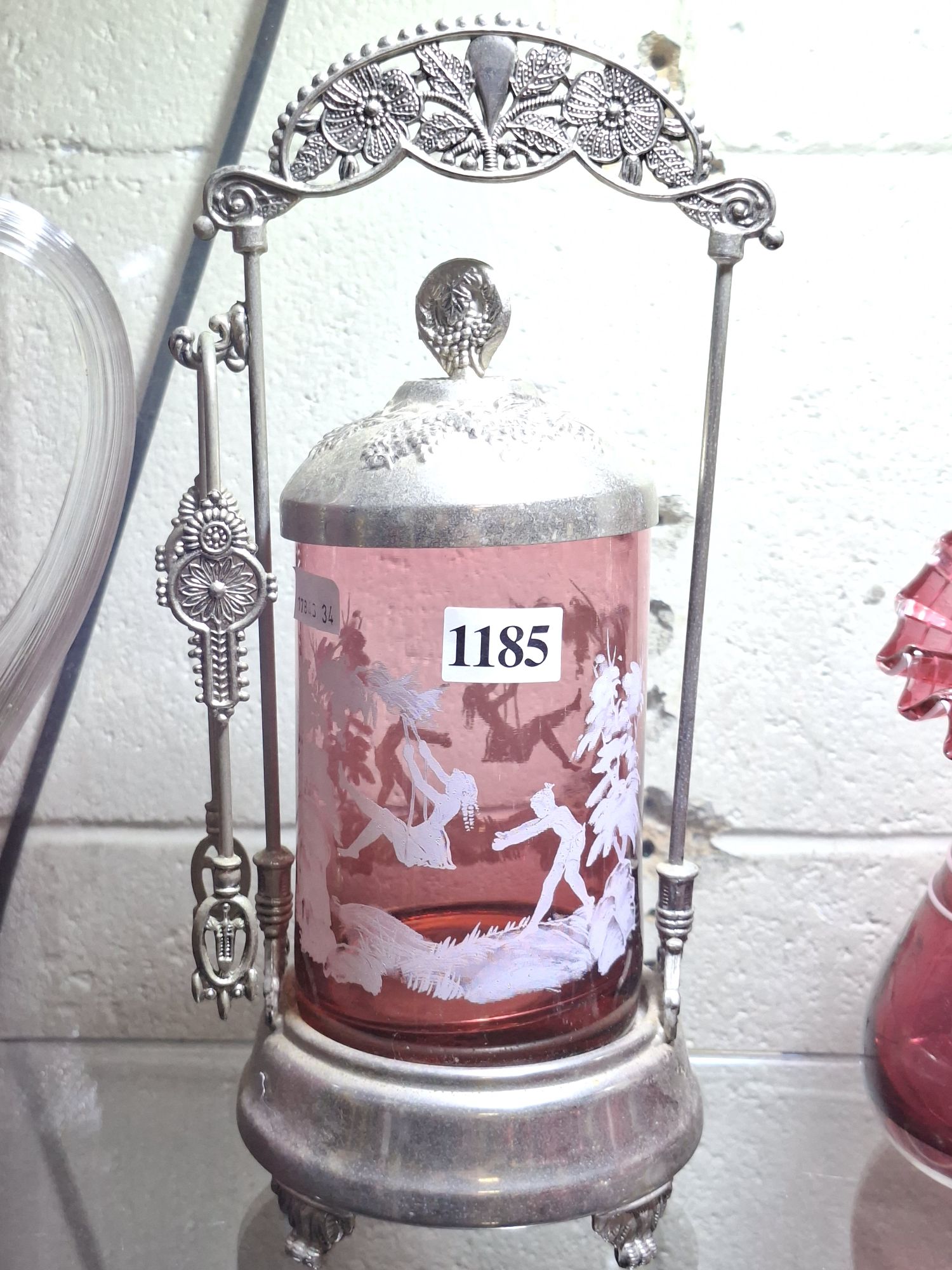 1185 · PICKLE JAR