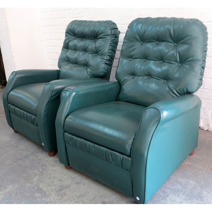 PAIR OF RECLINERS,