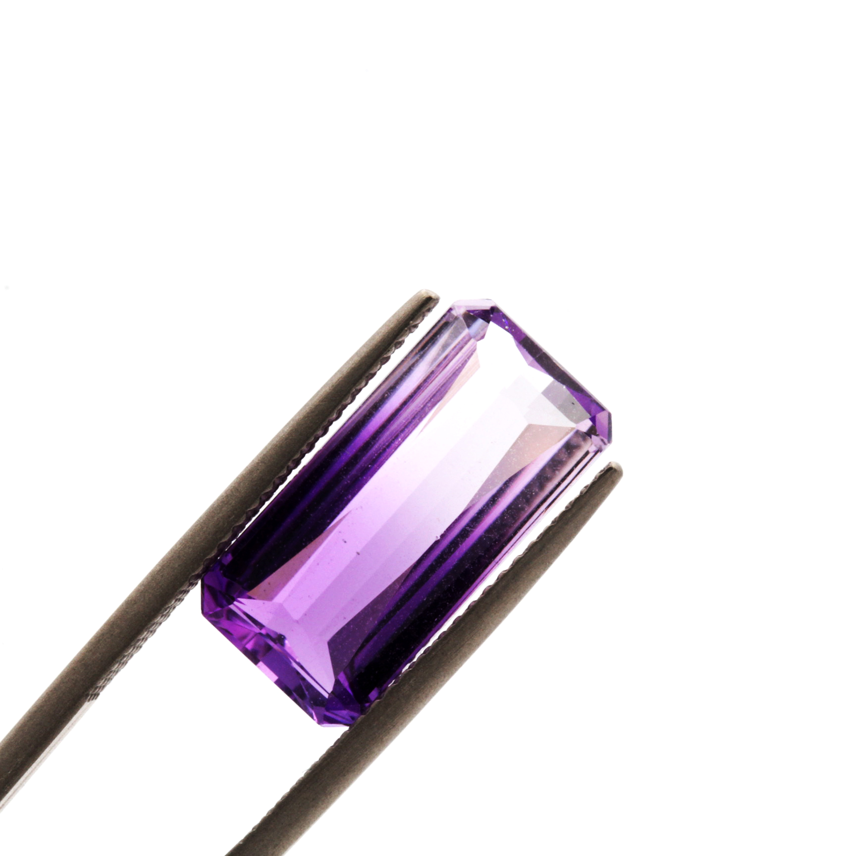 321. · 6.9ct of Bi-Colour Amethyst  Gemstone