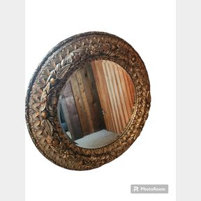 A gorgeous Windsor Art Round decorative ornate mirror