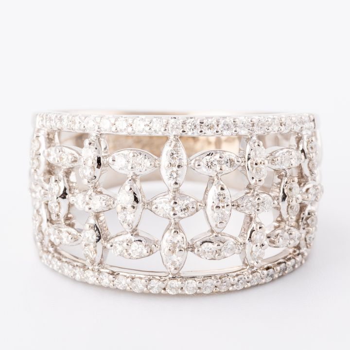 Diamond Dress Ring 18ct Gold