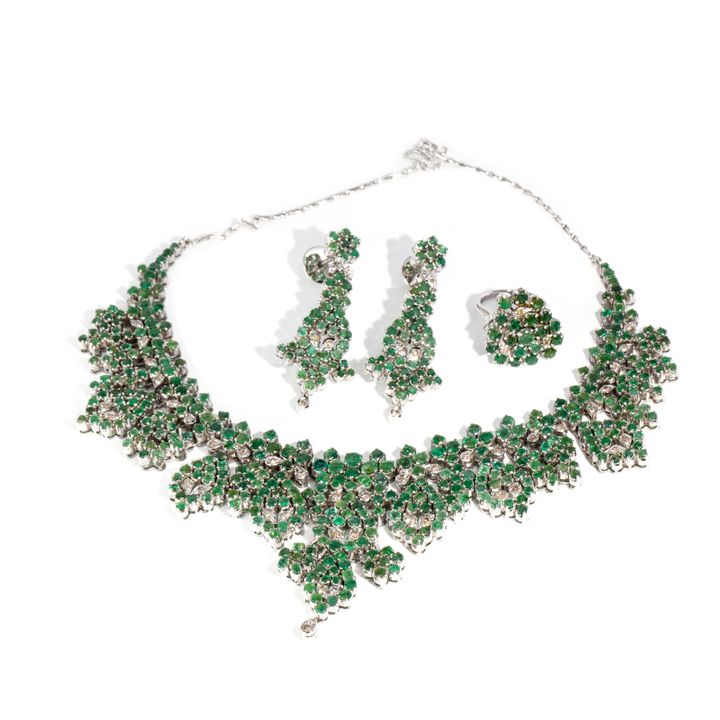 Emerald & Diamond Set