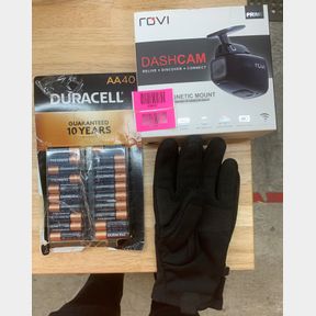 DURACELL AA40, DASHCAM MAGNETIC MOUNT CAMERA & GLOVES