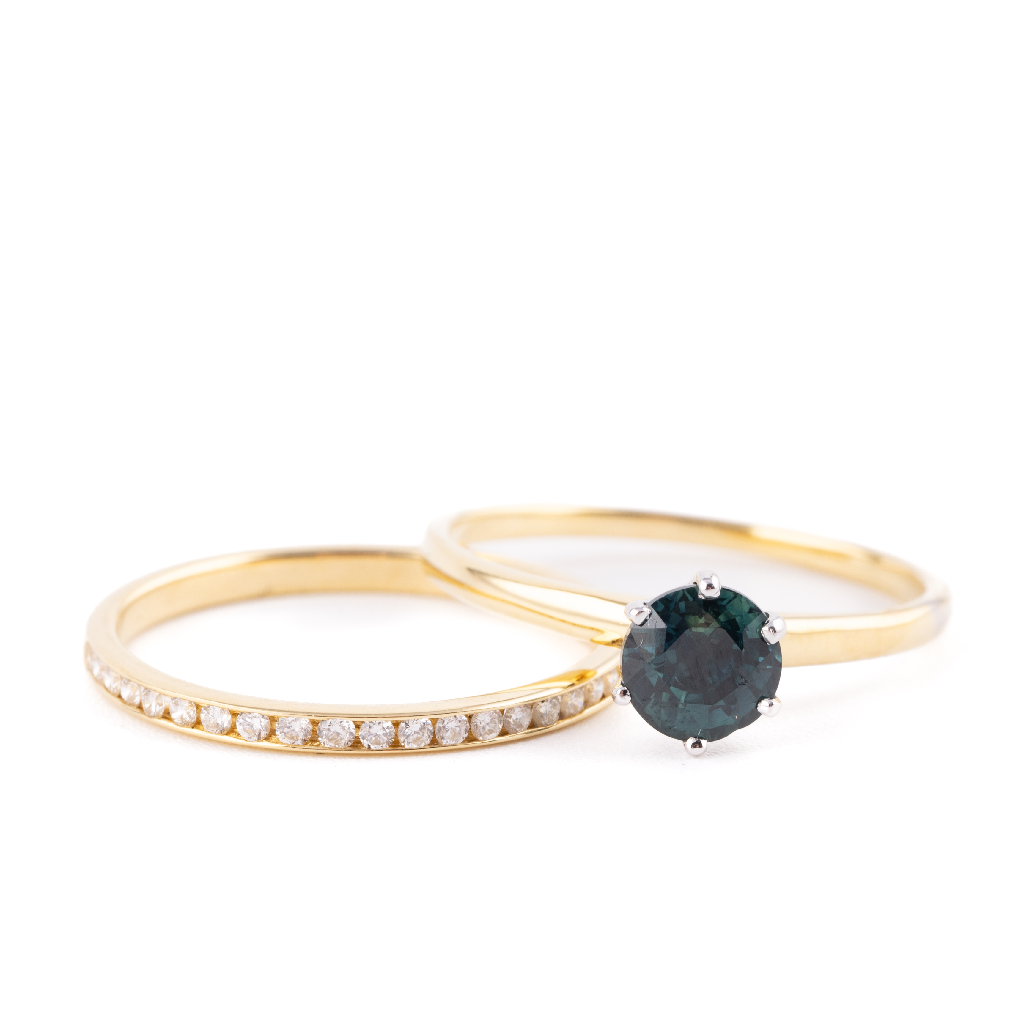 156 · 1.31 Carat Green Sapphire & Diamond Ring Set 18ct
