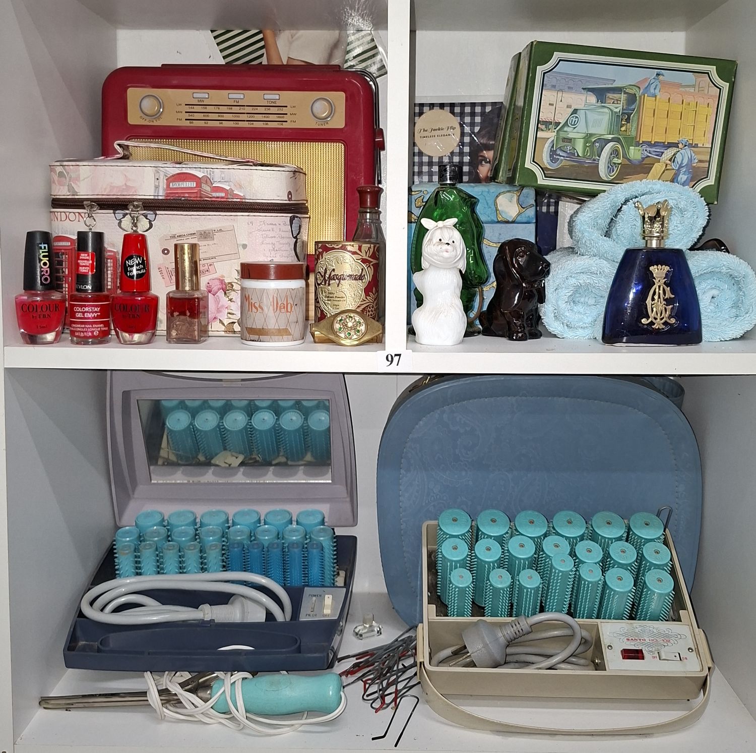 97 · LADIES ACCESSORIES