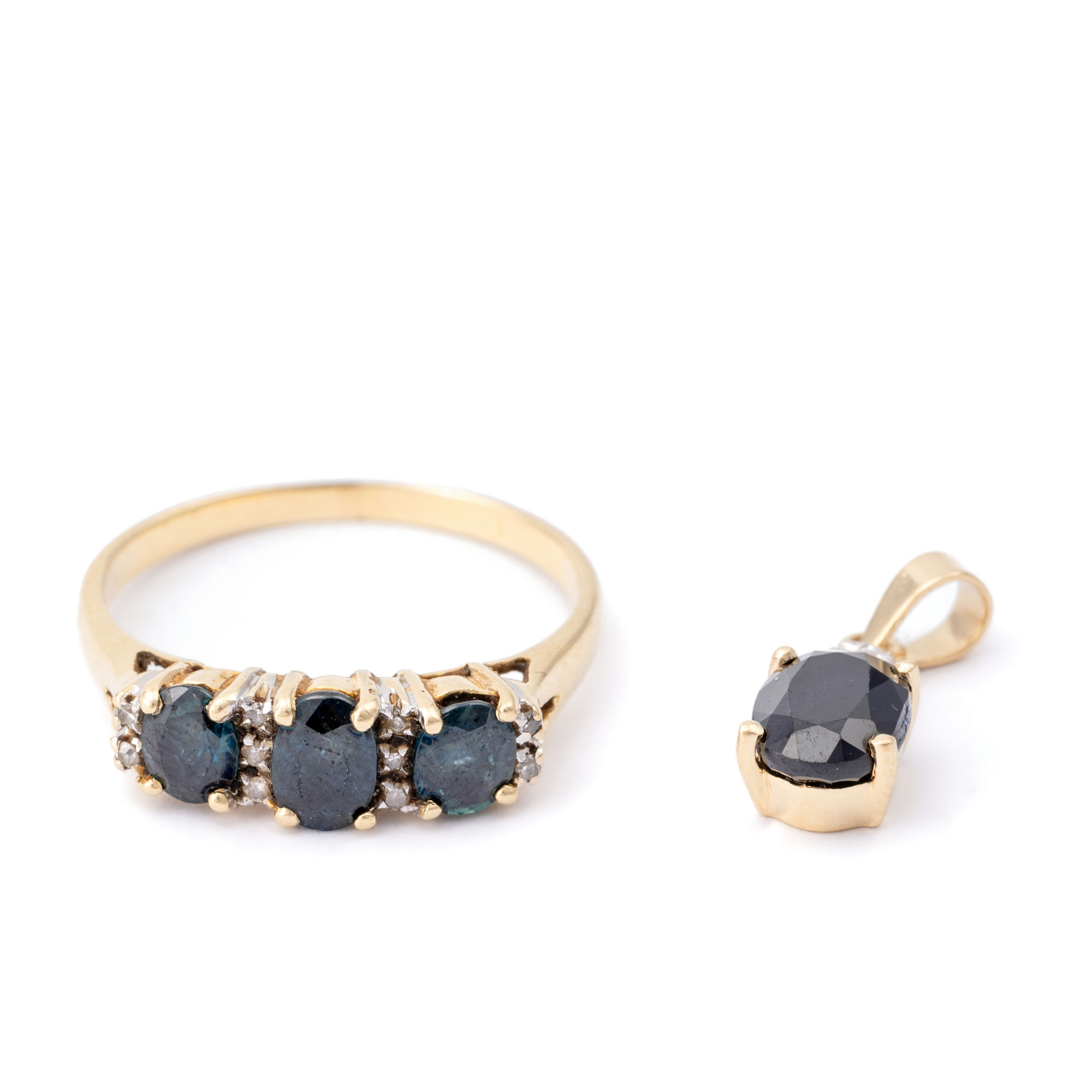 Sapphire & Diamond Ring & Pendant 14ct Gold,