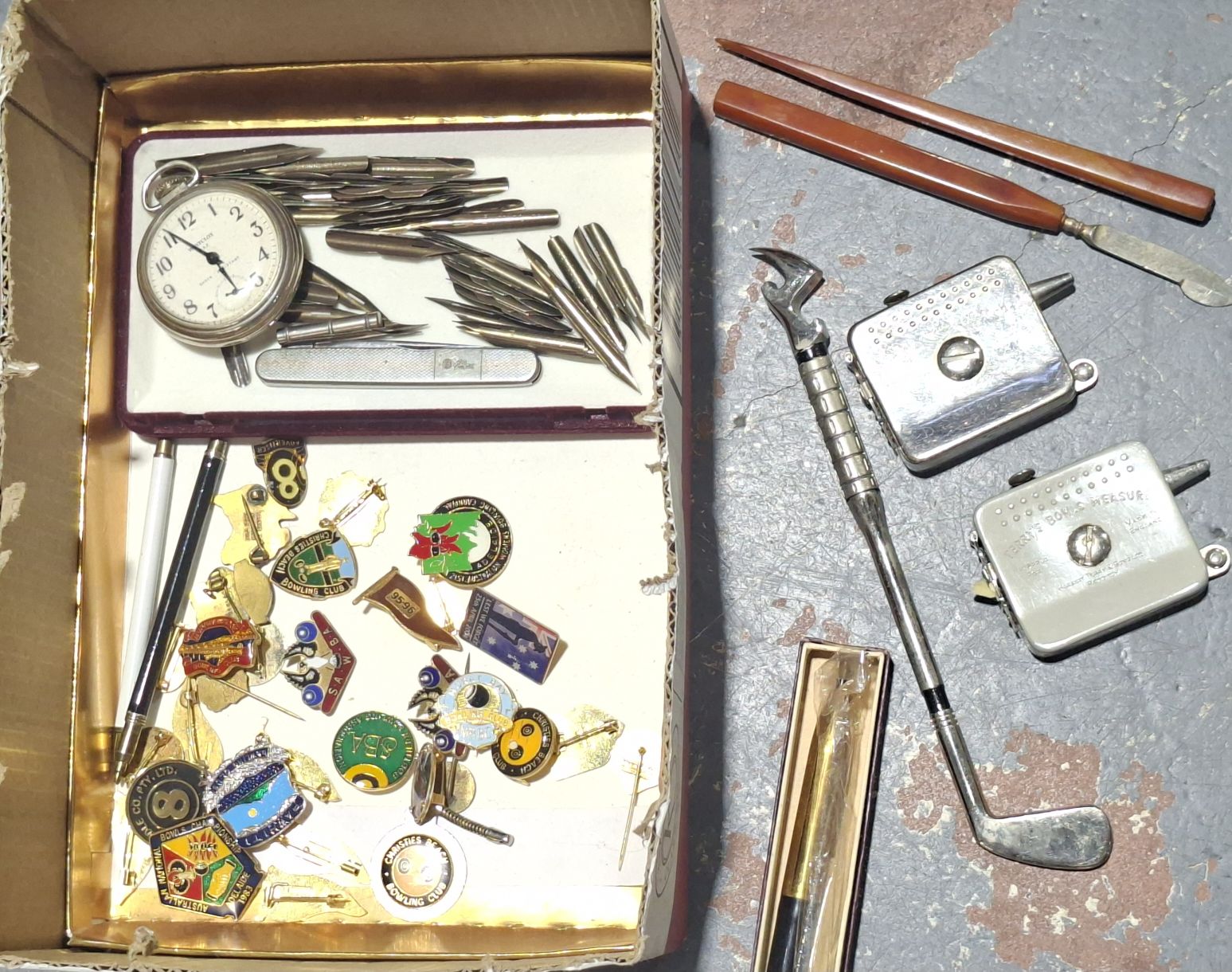 Vintage Bowling Counter Badges And Pen