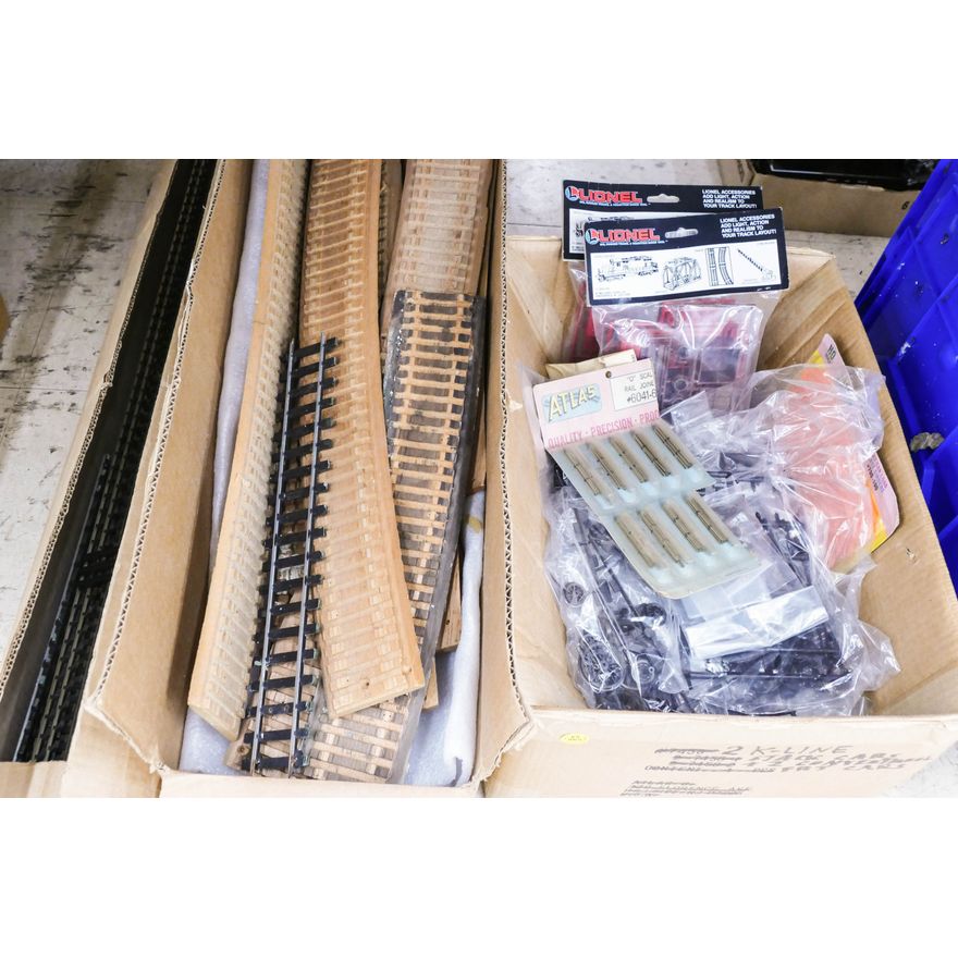 3 Boxes Train Track & Accessories