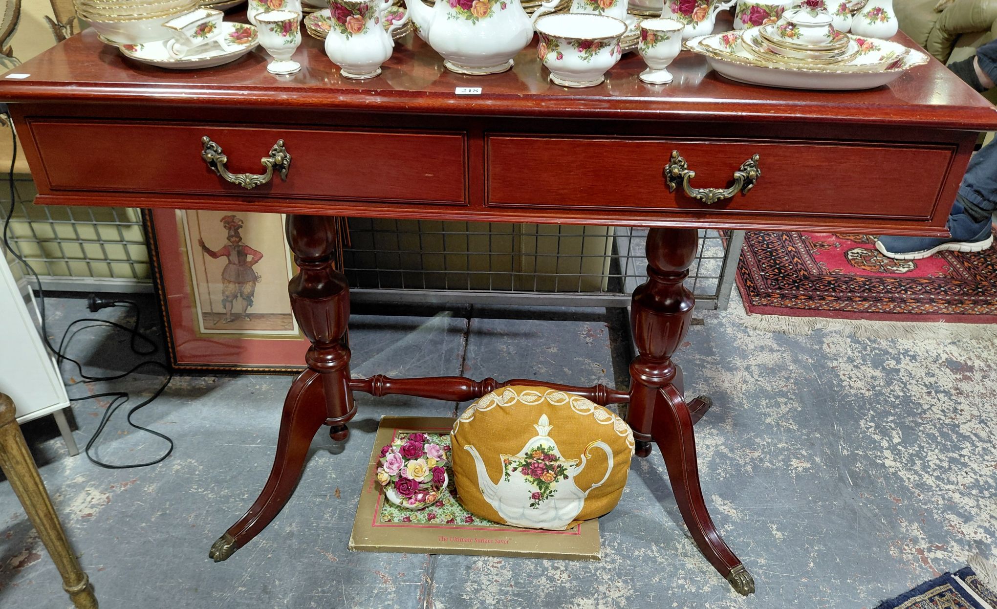 218 · QUEEN ANNE STYLE HALL TABLE