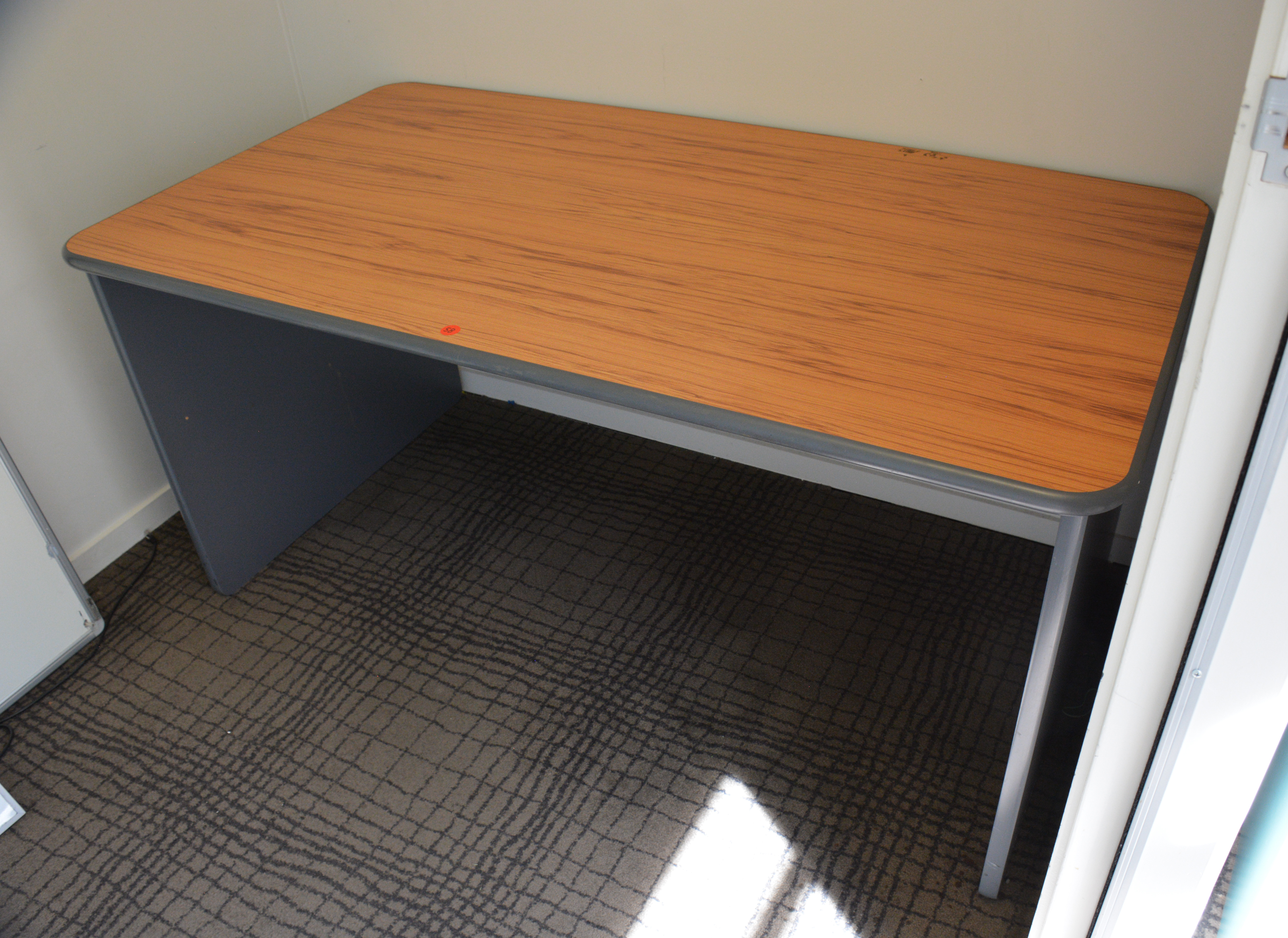 Desk — sold at auction in New Zealand for $5