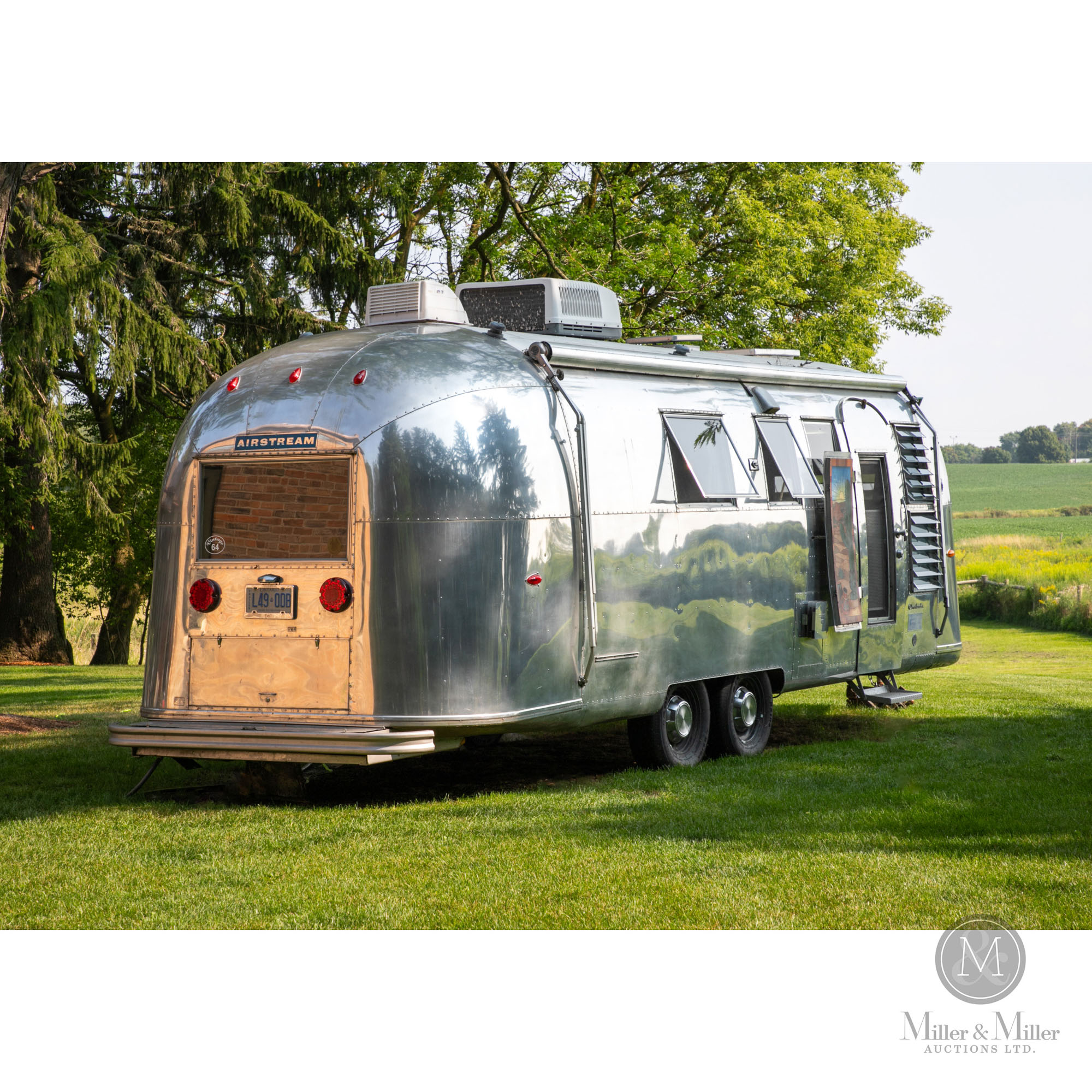 1964 Airstream Overlander Land Yacht 26' Trailer | Miller