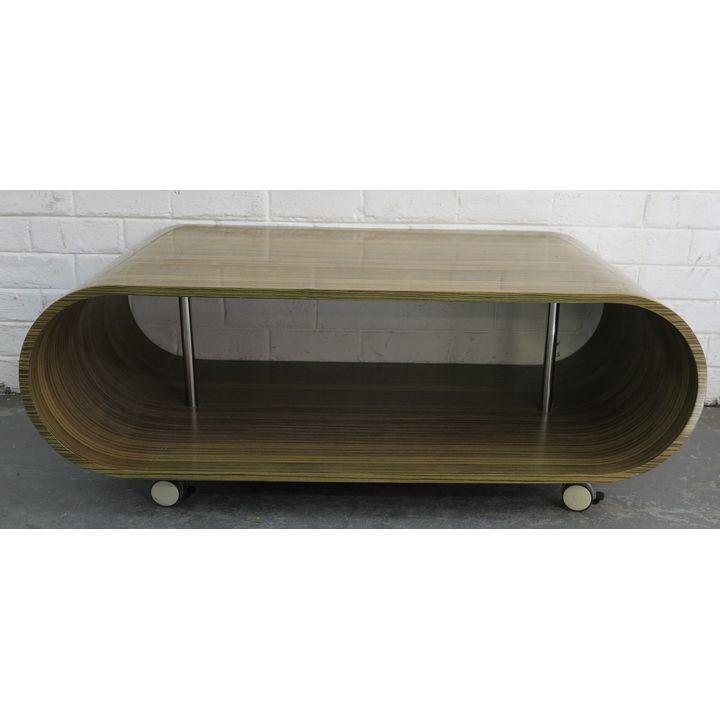 COFFEE TABLE ON CASTORS,