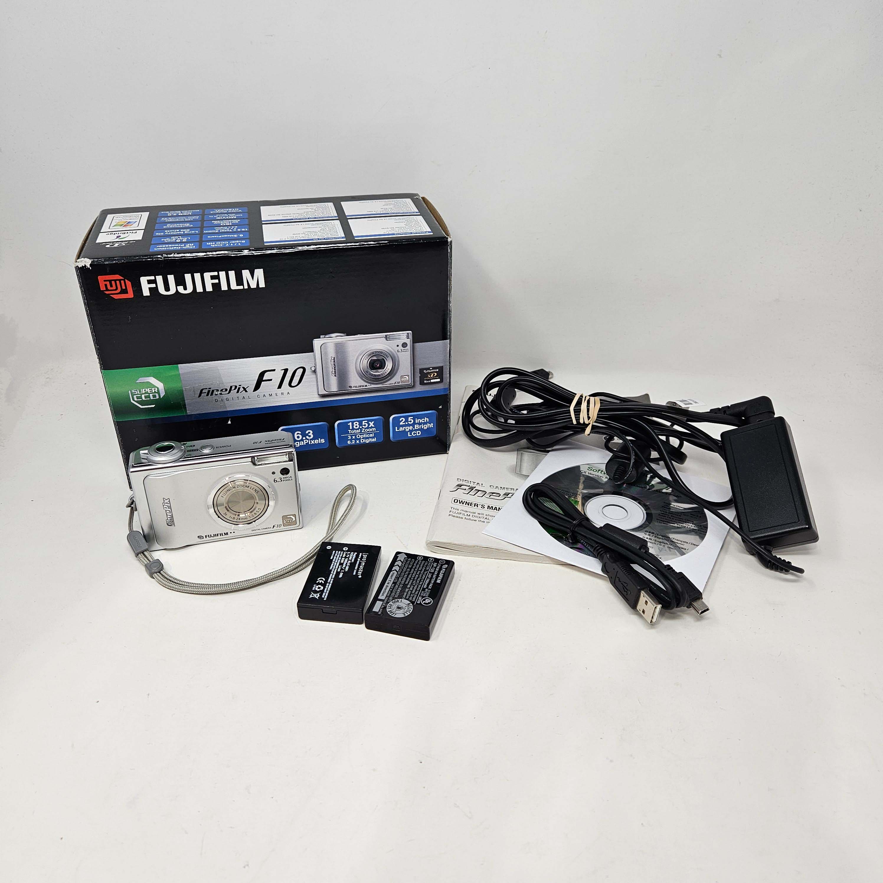 Fujifilm FinePix F10 6.3 MP 18.5x Zoom Digital Point & Shoot