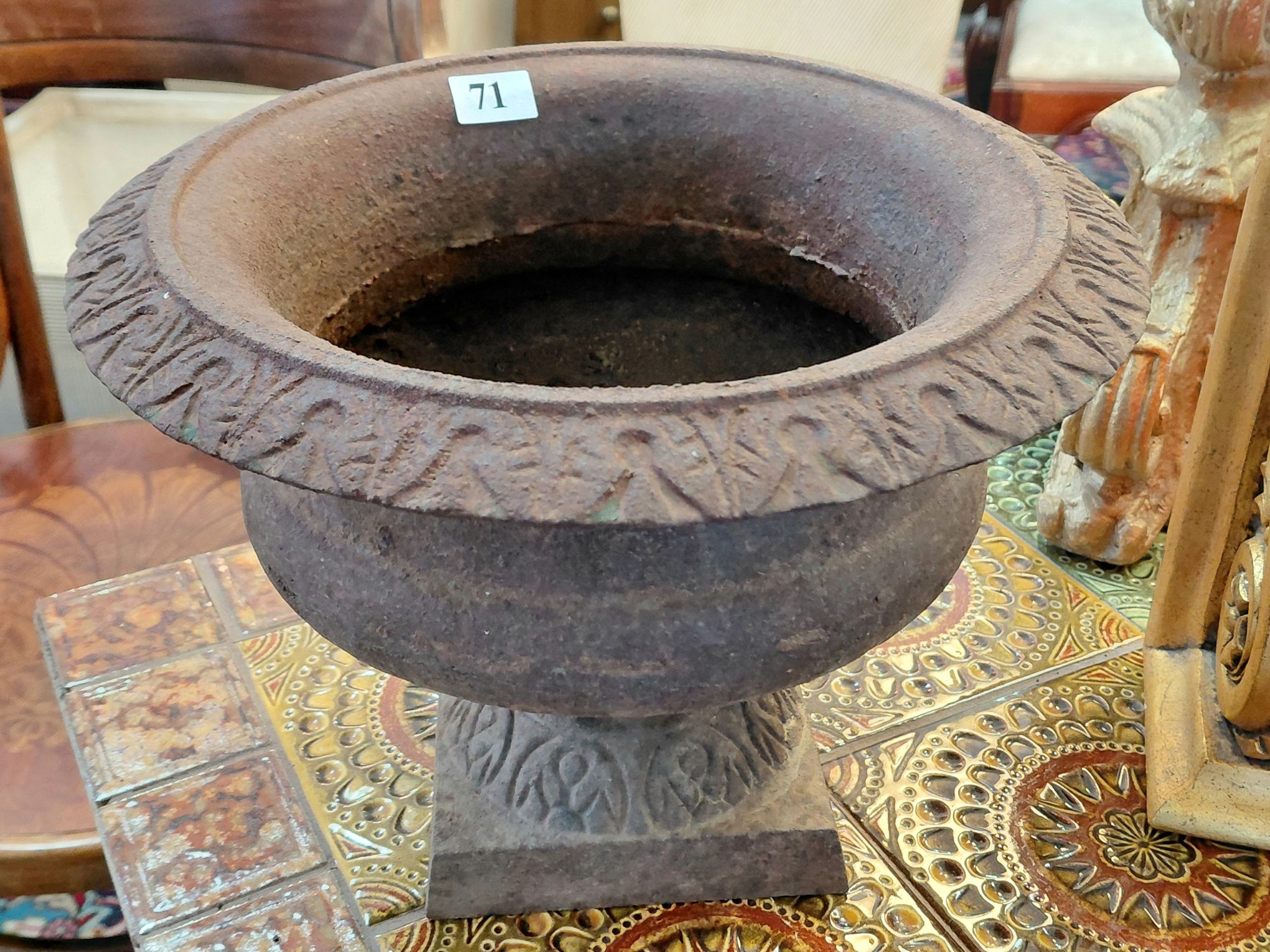CAST IRON URN