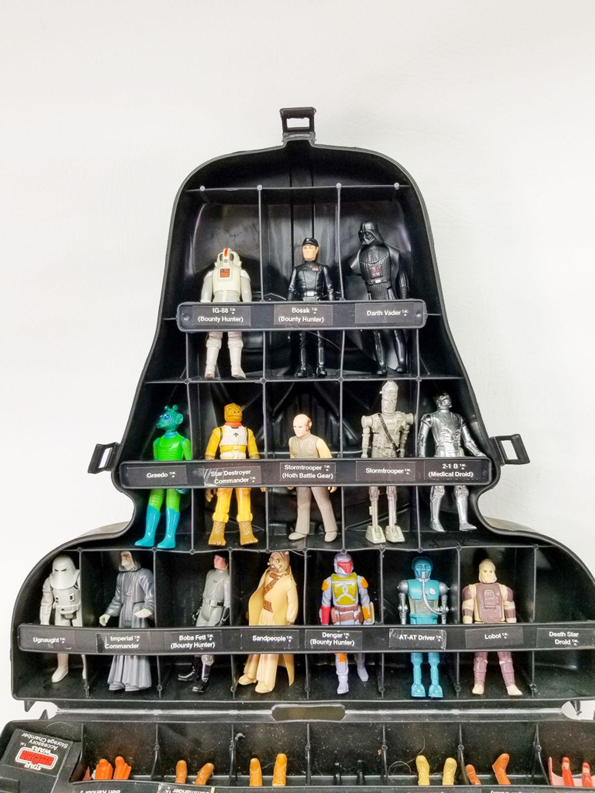 star wars action figures darth vader case