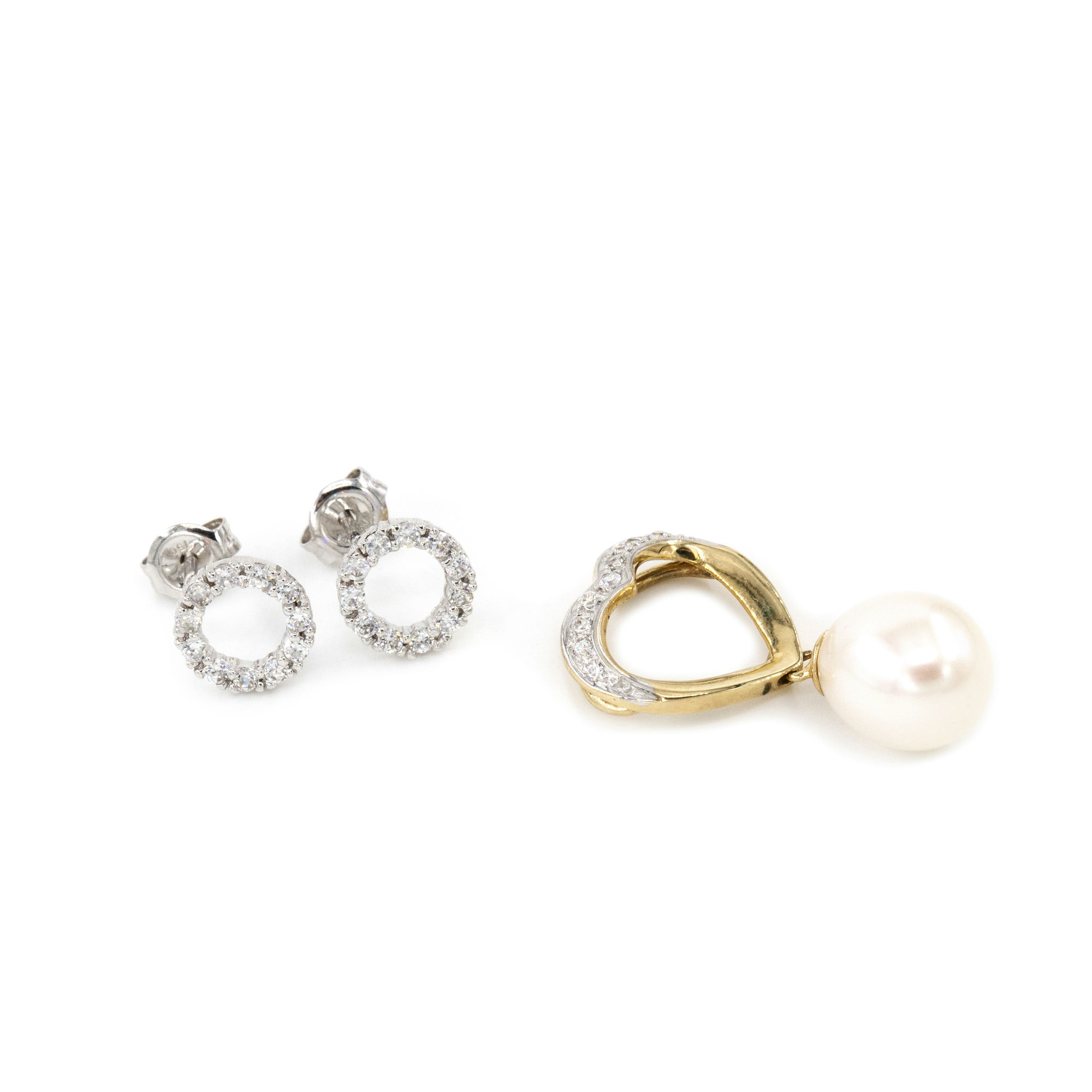 Earrings & Diamond & Pearl Pendant 18ct Gold,