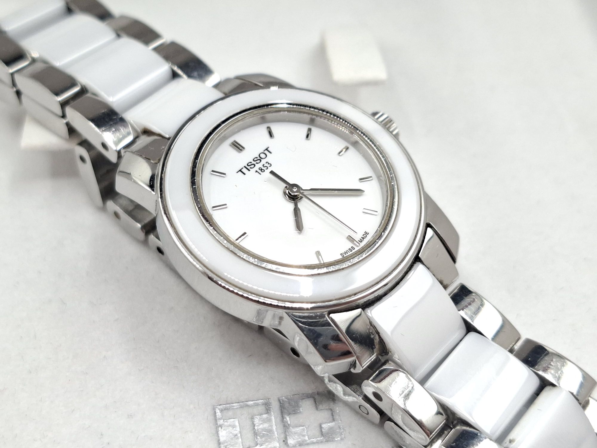1002 · TISSOT SPORTS 2011 WATCH