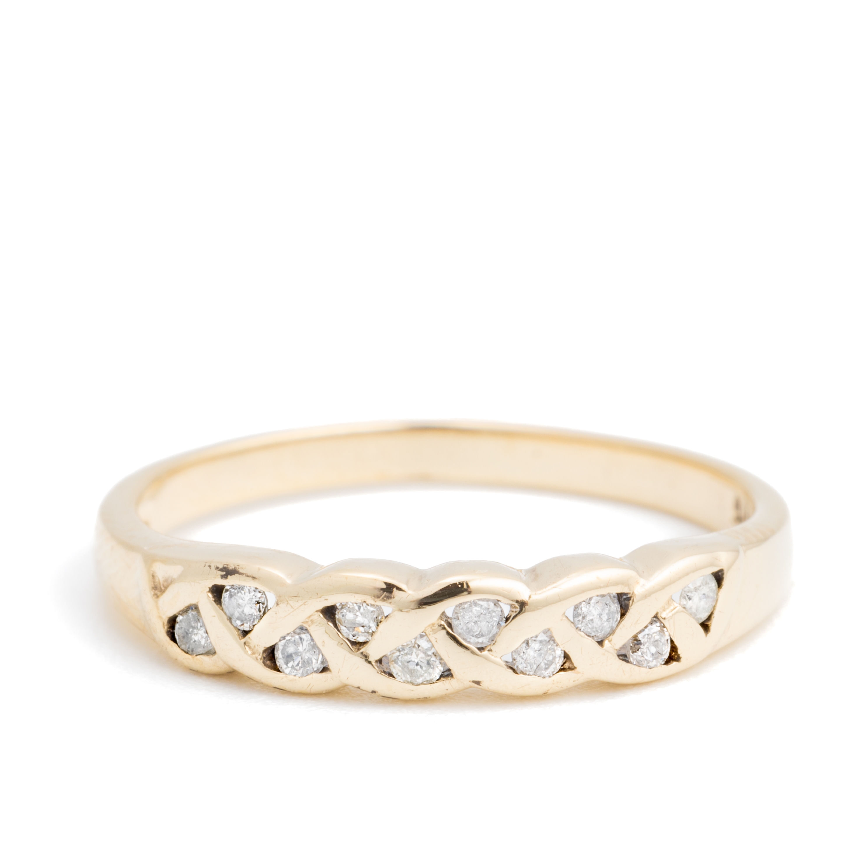 228 · Diamond 9ct Gold Ring