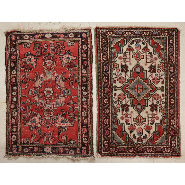 2pc Antique Oriental Rug Mats 2'x3' - Scatterd wear