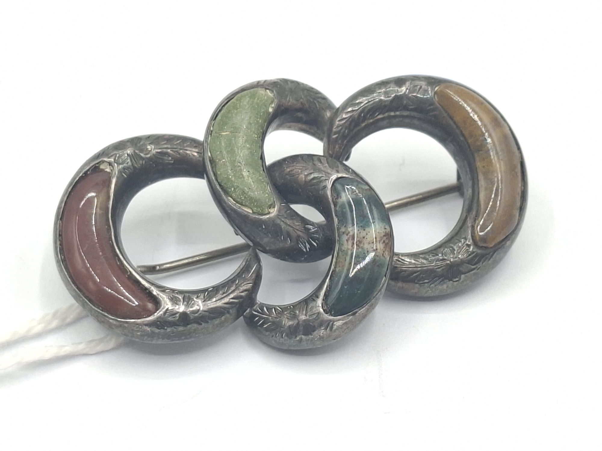 SCOTTISH STERLING SILVER BROOCH