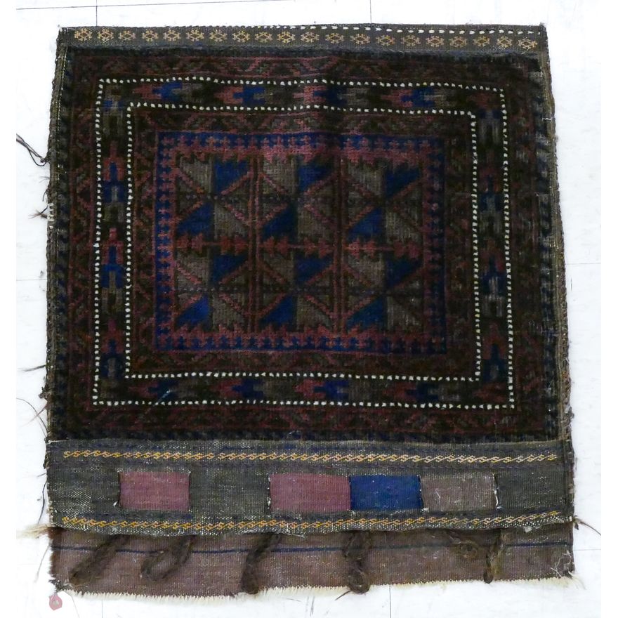 Semi Antique Beluch Oriental Rug Bag Face 25''x22''