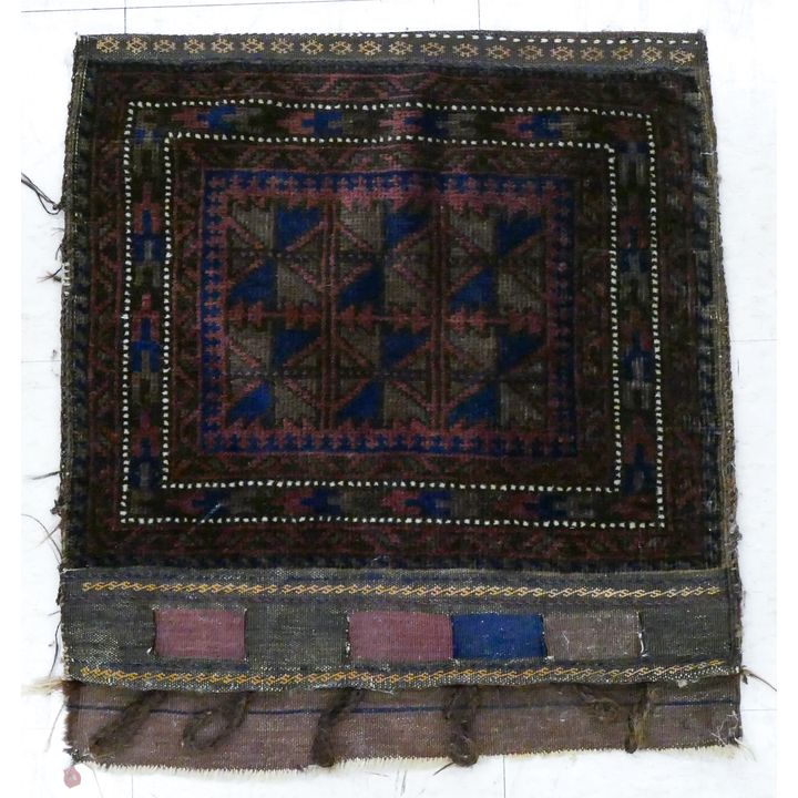 Semi Antique Beluch Oriental Rug Bag Face 25''x22''