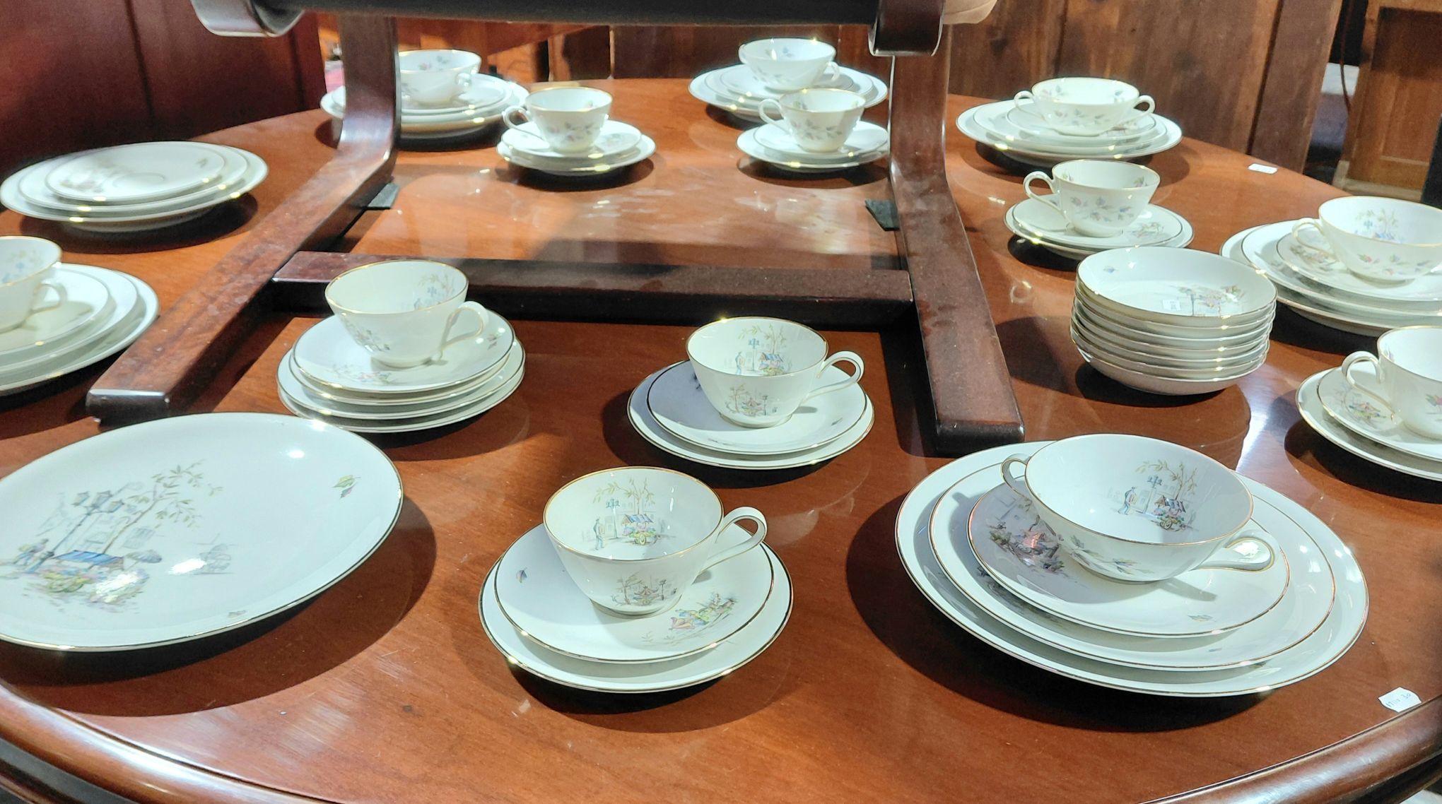 Bavarian Dinner Set