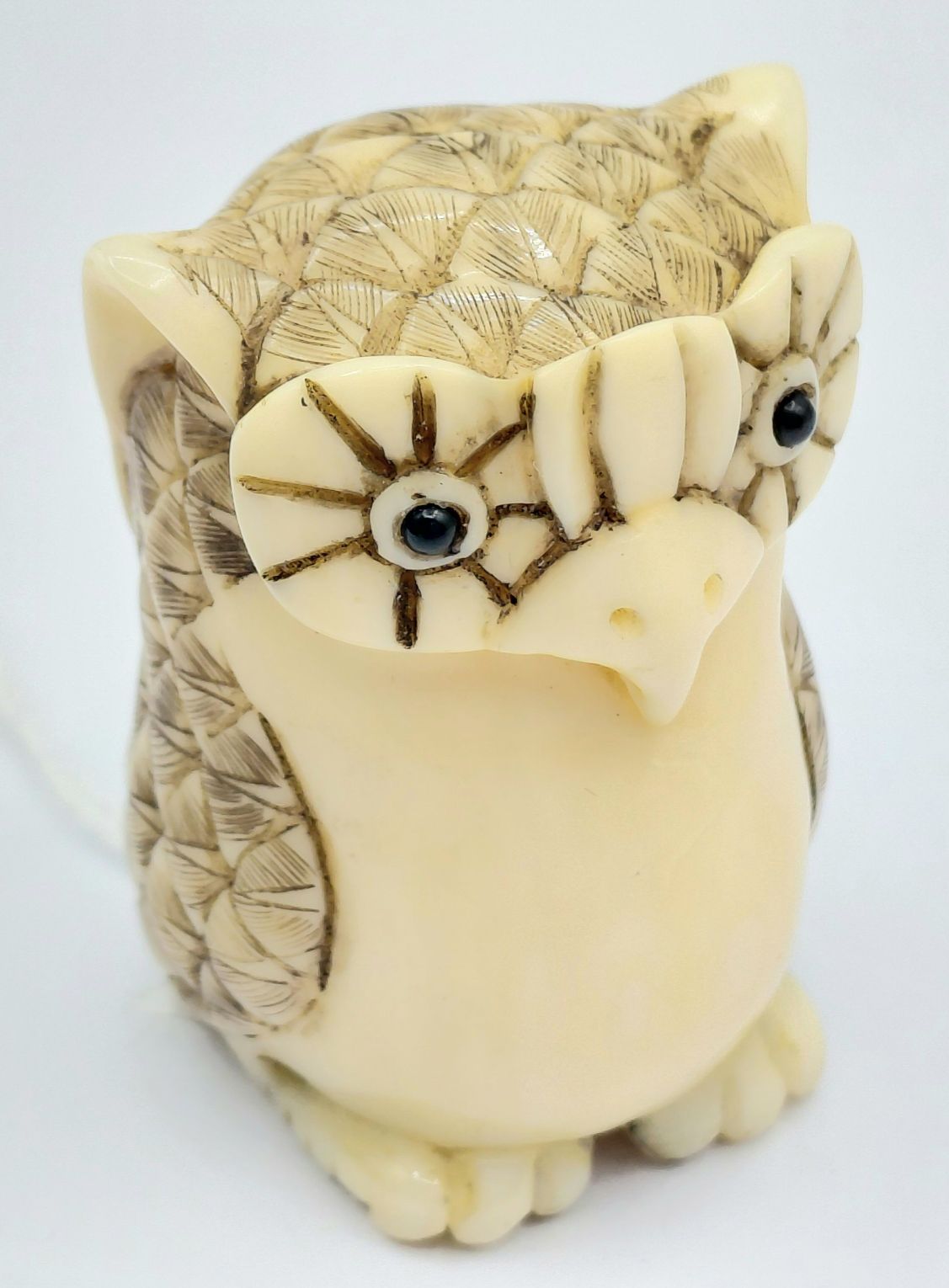 CUTE NETSUKE OWL FIGURE