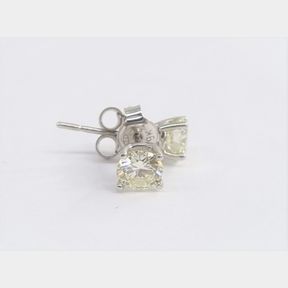 STUNNING PAIR OF WHITE GOLD EARRINGS SET WITH 2 DIAMONDS 1.024CTS COLOUR /CLARITY N AND VS2 AND M AND VS1 - 50692/296