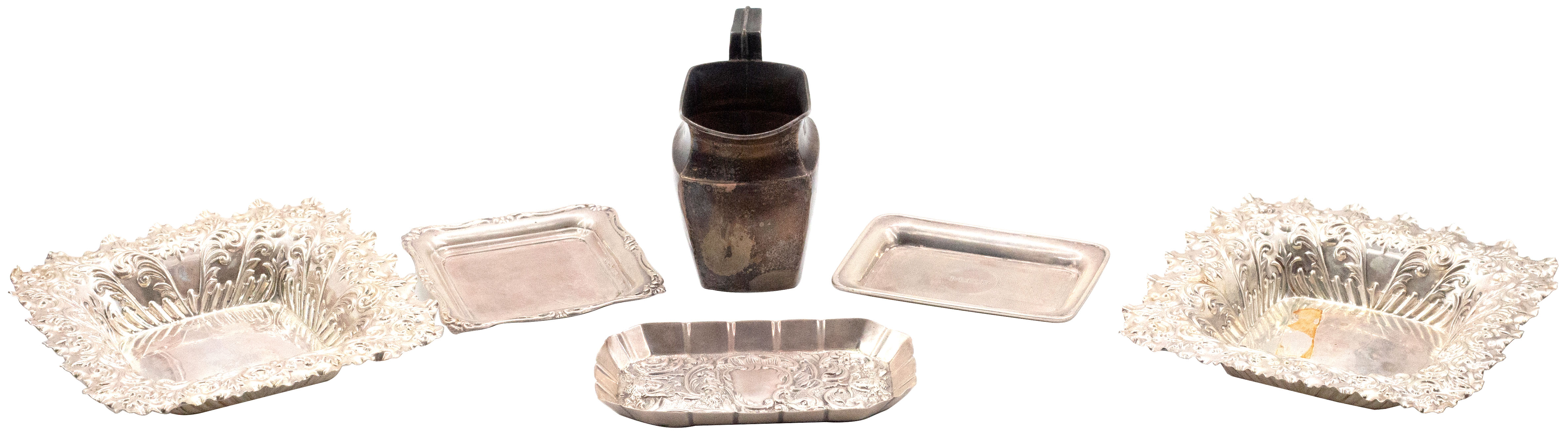 189 · Great Britain, Pair of Silver Sweets Dishes, 1897, VGC