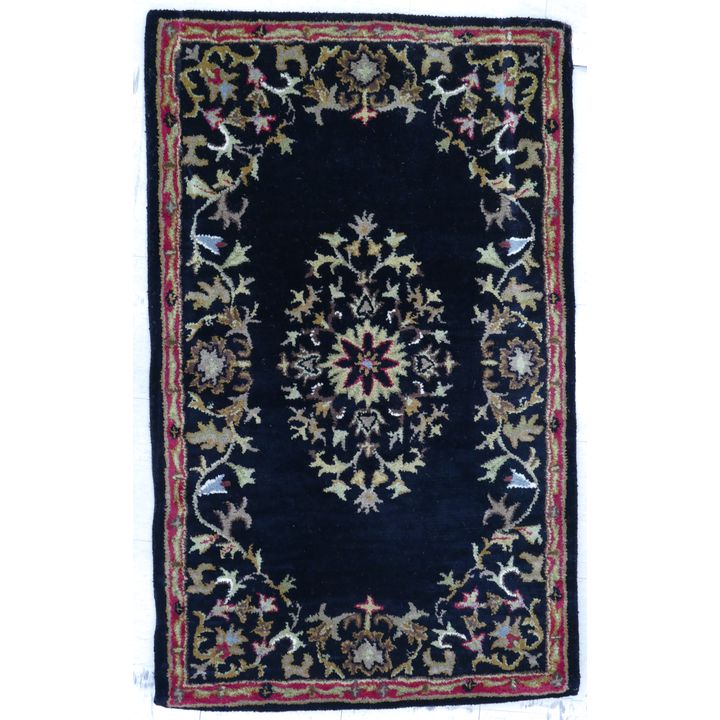 Black Floral Medallion Rug 5' x 3'