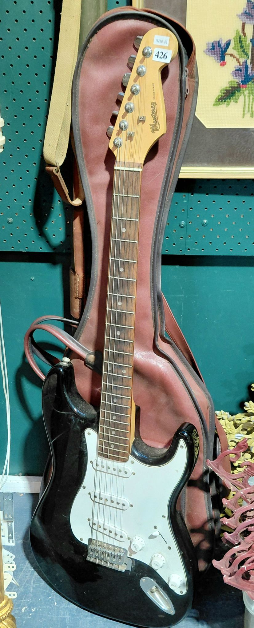 426 · MONTERAY STAGE SERIES GUITAR