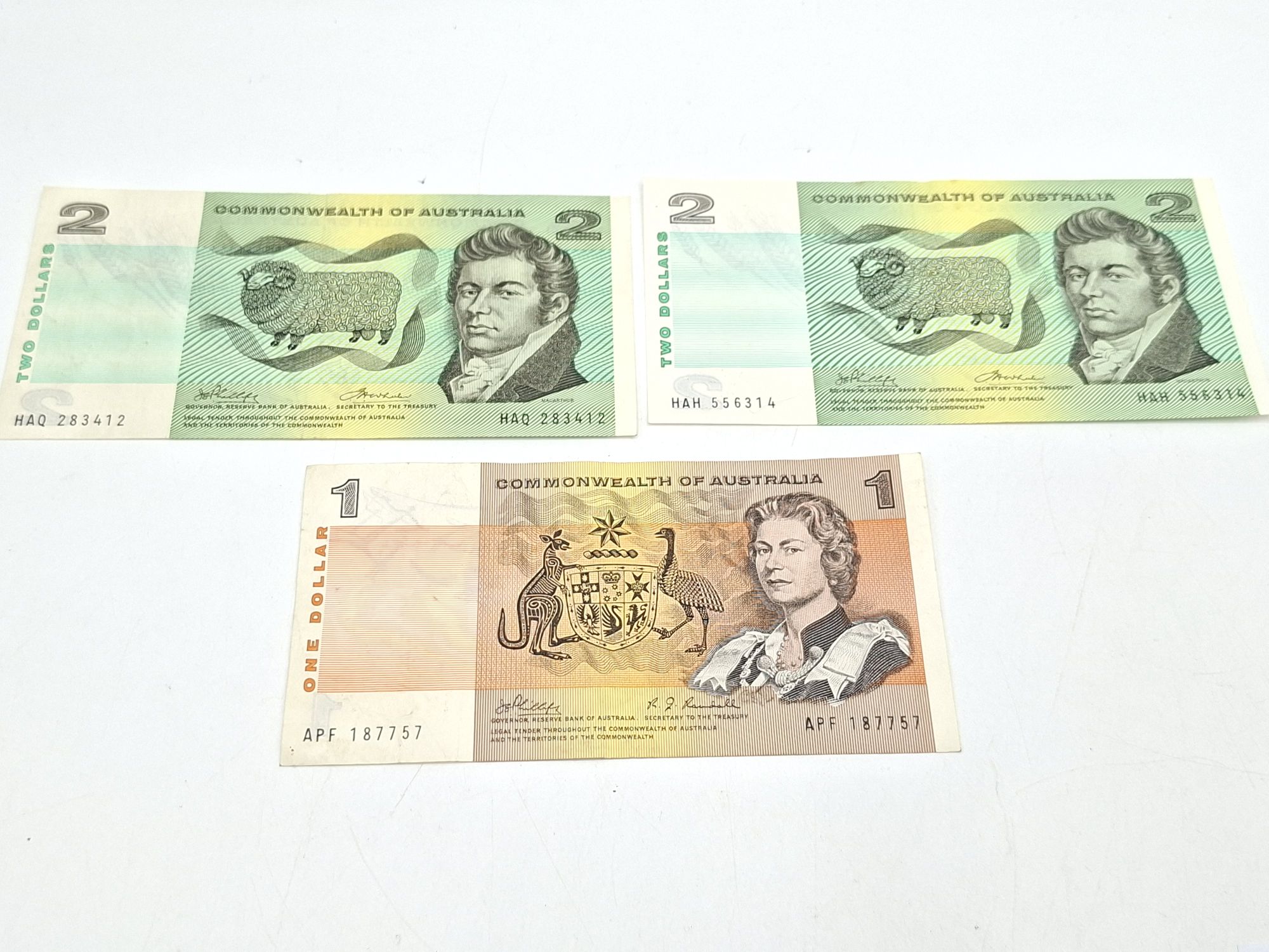 COMMONWEALTH OF AUSTRALIA BANK  NOTES