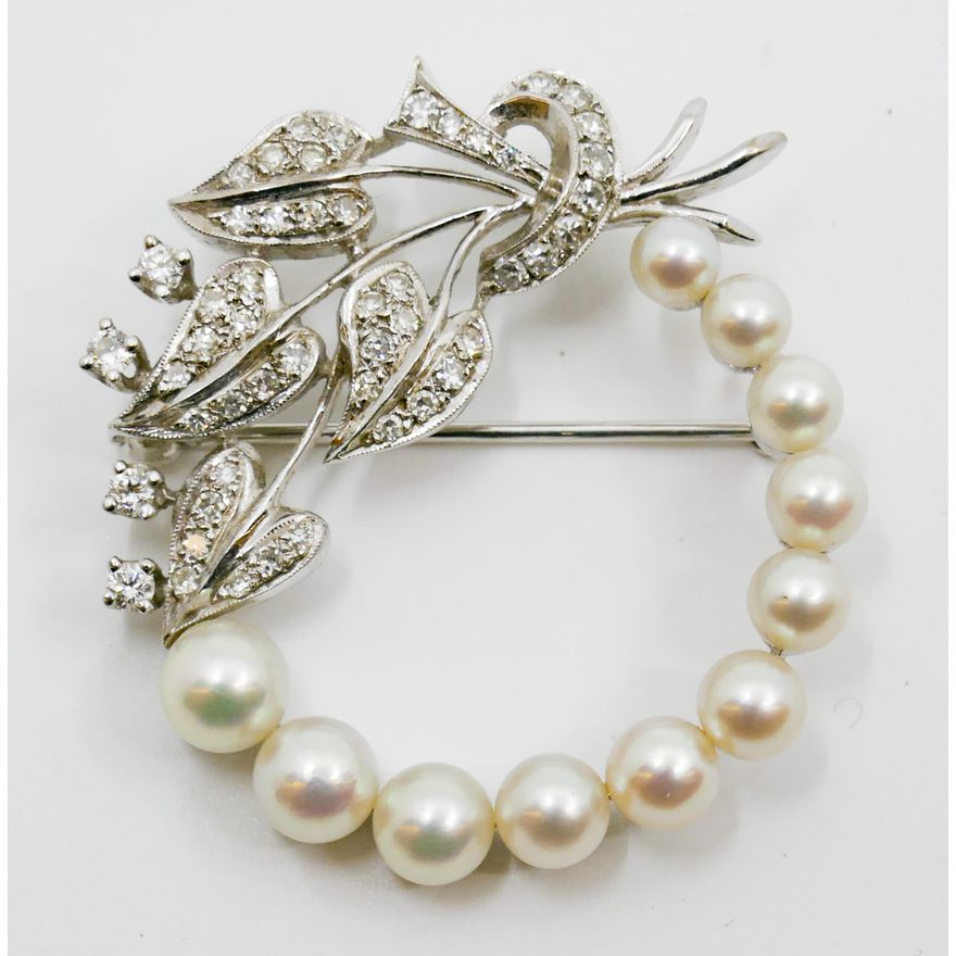 Ladies 14k Diamond & Pearl Leaf Wreath Brooch 1.5'' - 10.1 Grams