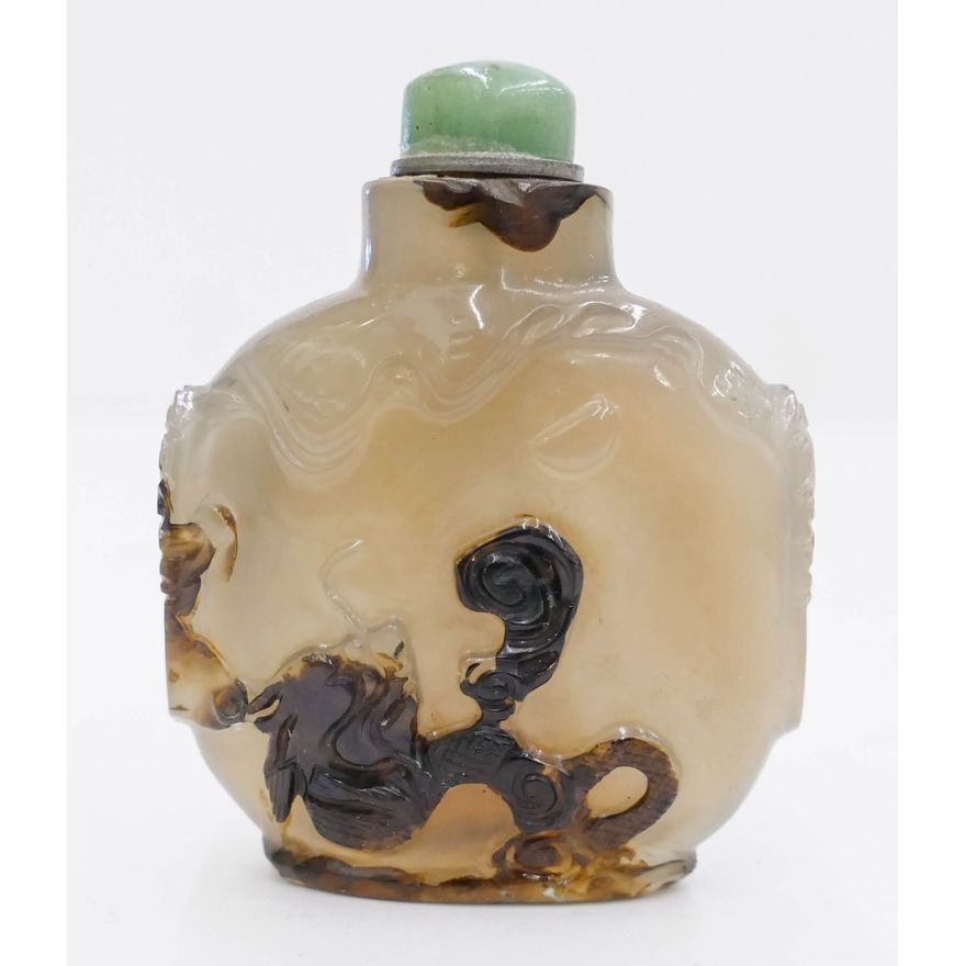 Chinese Qing Shadow Agate Snuff Bottle