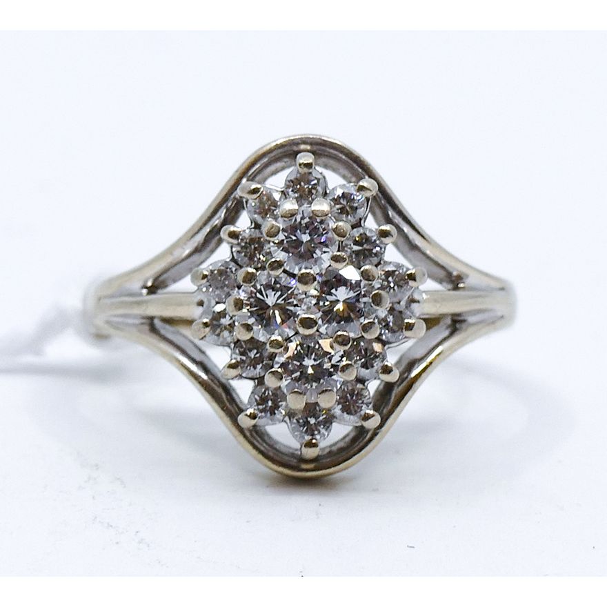 Ladies 14k Diamond Cluster Ring Size 8 - 6 Grams TW