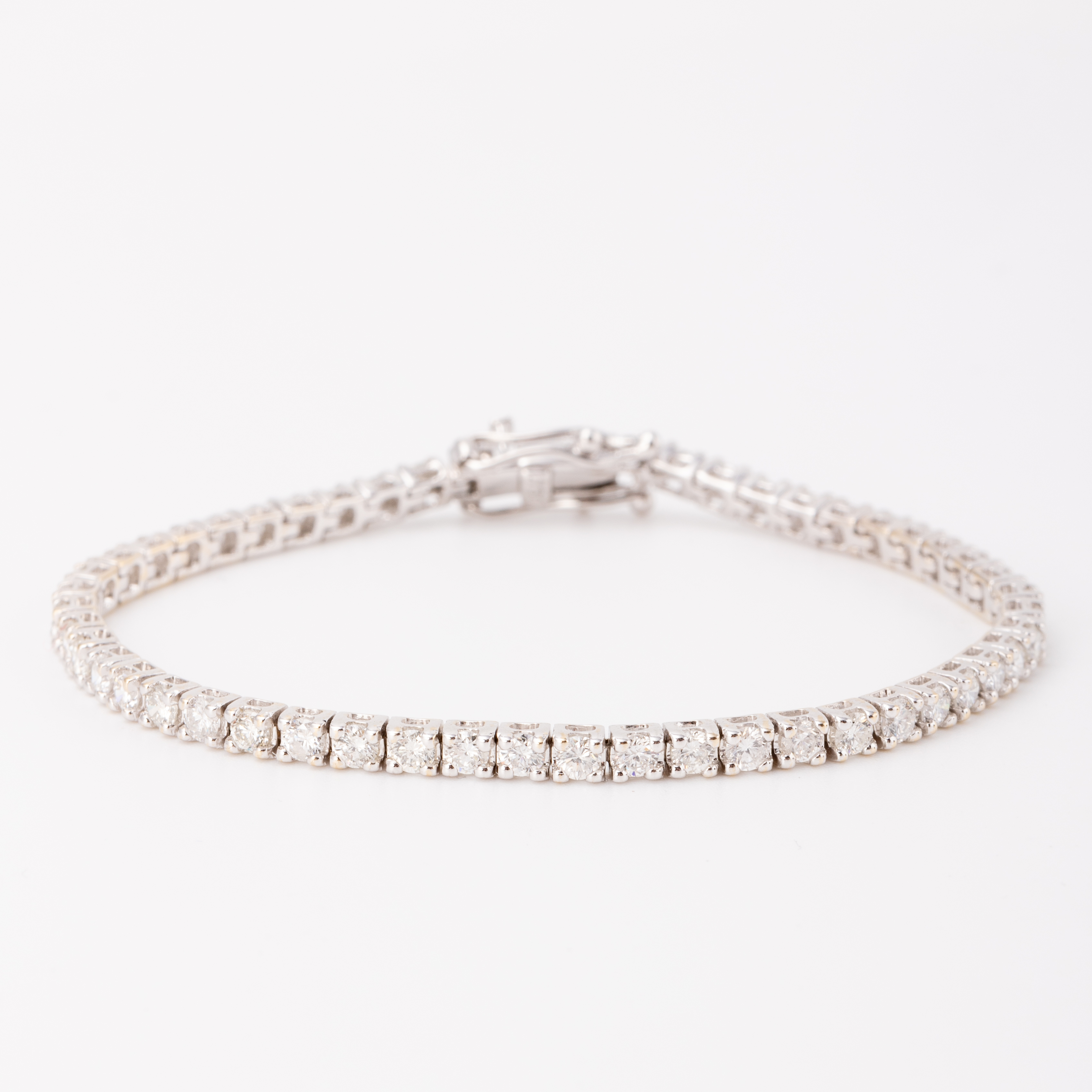 4.4 Carat Tennis Bracelet 18 Carat Gold