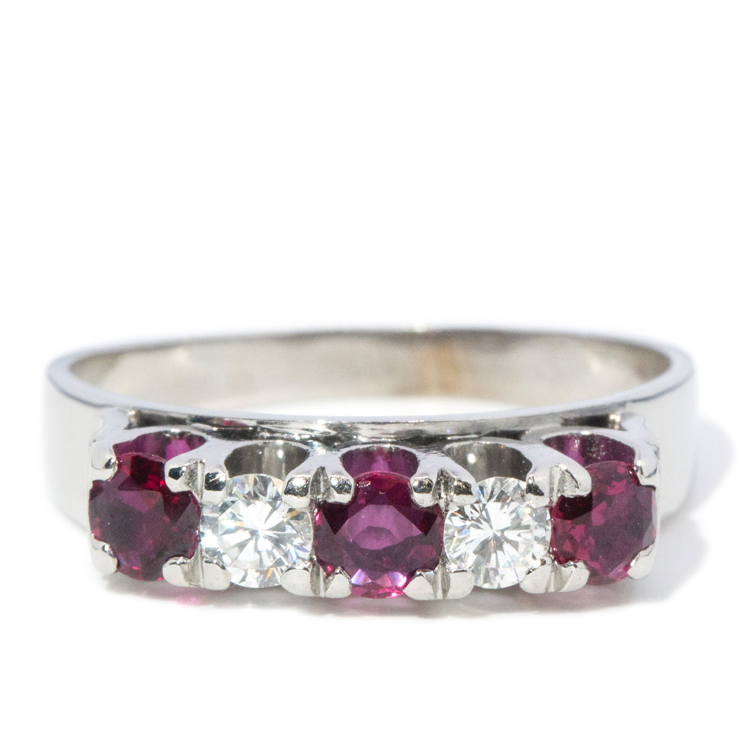 Ruby & Diamond Ring in 18ct Gold