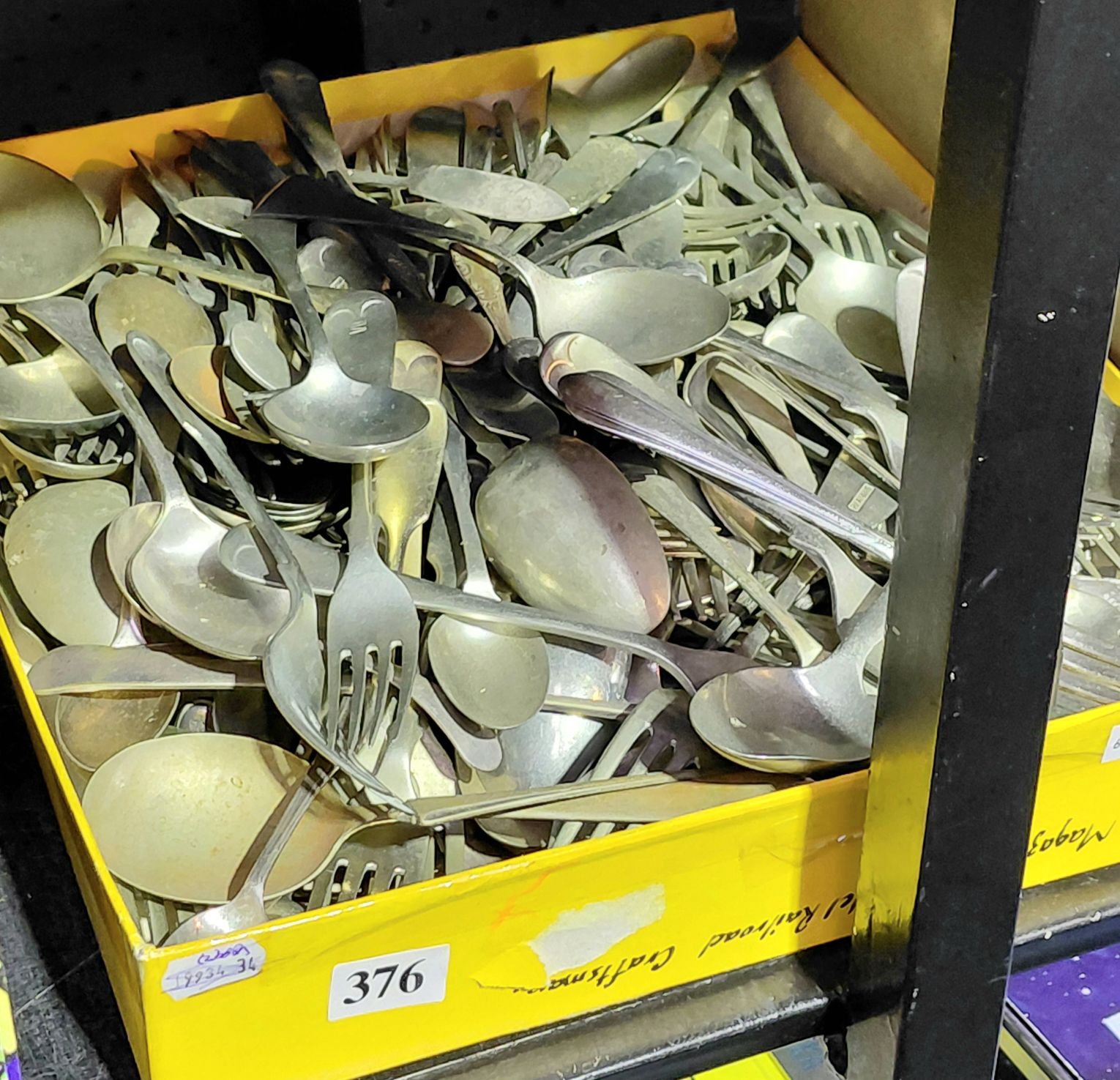 376 · SILVERPLATED SPOONS, FORKS AND TONGS