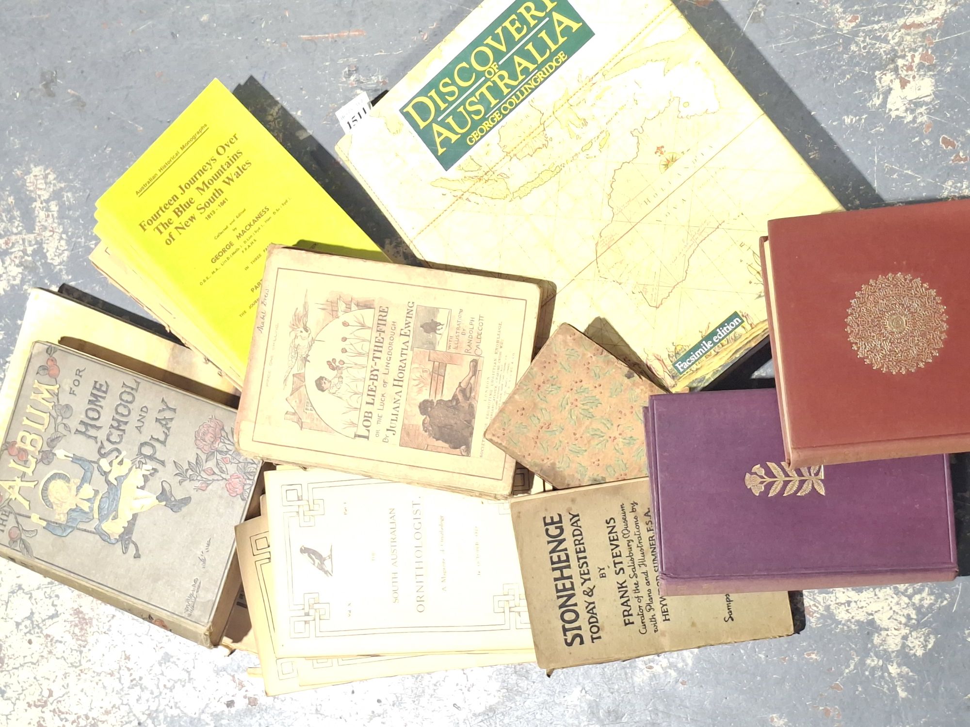 COLLECTION OF VINTAGE BOOKS